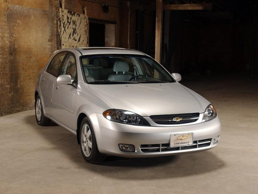  Chevrolet Optra5 2004 года  (фото 13 из 15)